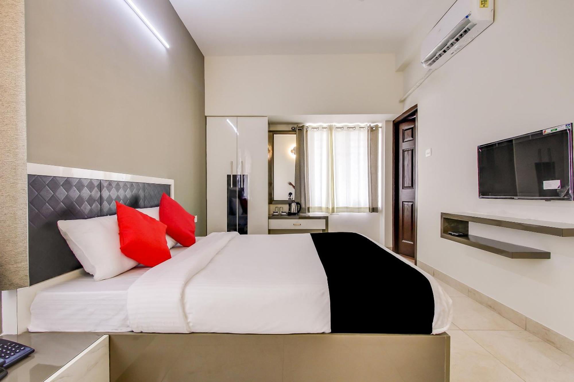 Capital O New Paradise Inn Irugur Exterior foto